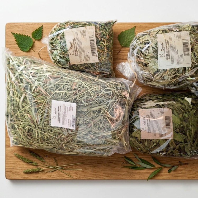 Ziołowa uczta zestaw zioł dla królika.jpg